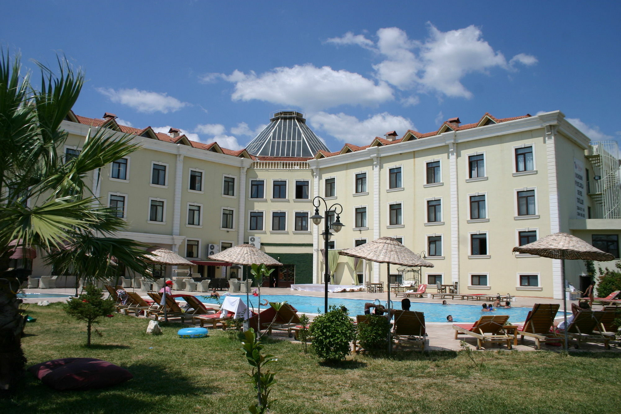 Gure Saruhan Thermal Akçay Zewnętrze zdjęcie